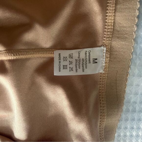 SHEIN Womens Tummy Control Shapewear Shorts High Waisted Bodysuit Beige Size M - Picture 3 of 3